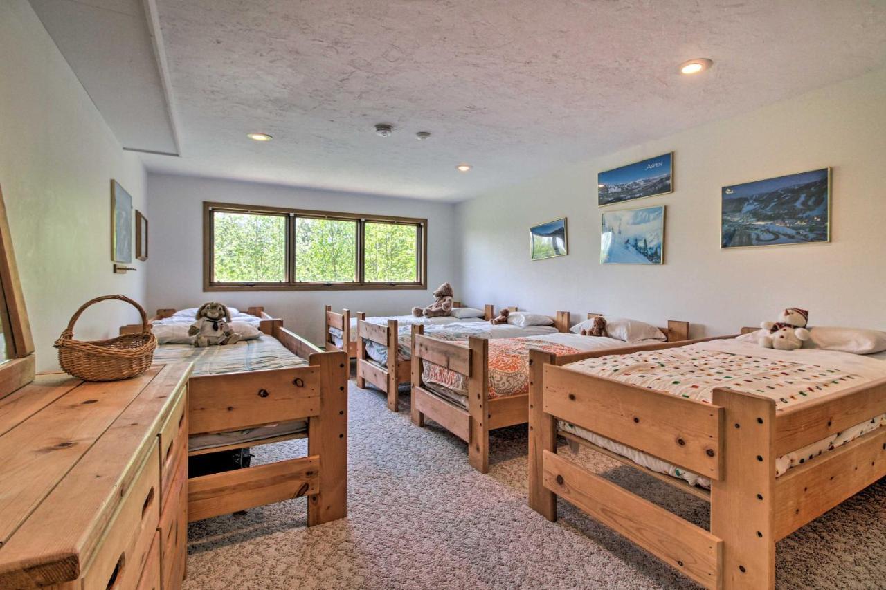 Timber Creek Townhome With 2 Decks And Mtn Views! Уэст-Довер Экстерьер фото